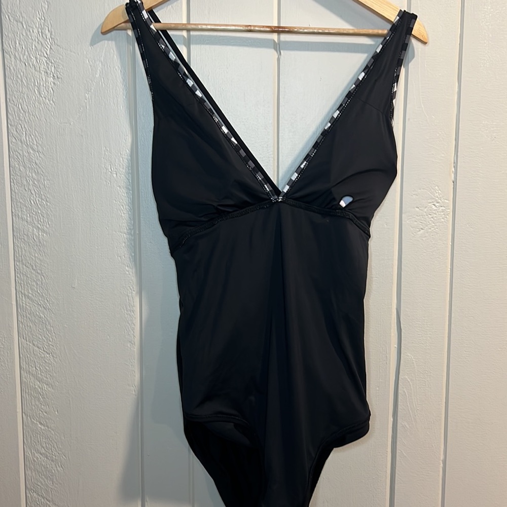 CUPSHE One Piece Swimsuit Black and White Gingham - Picture 7 of 9